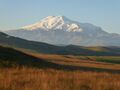 Twin peaks of Mount Elbrus (5600 m).jpg